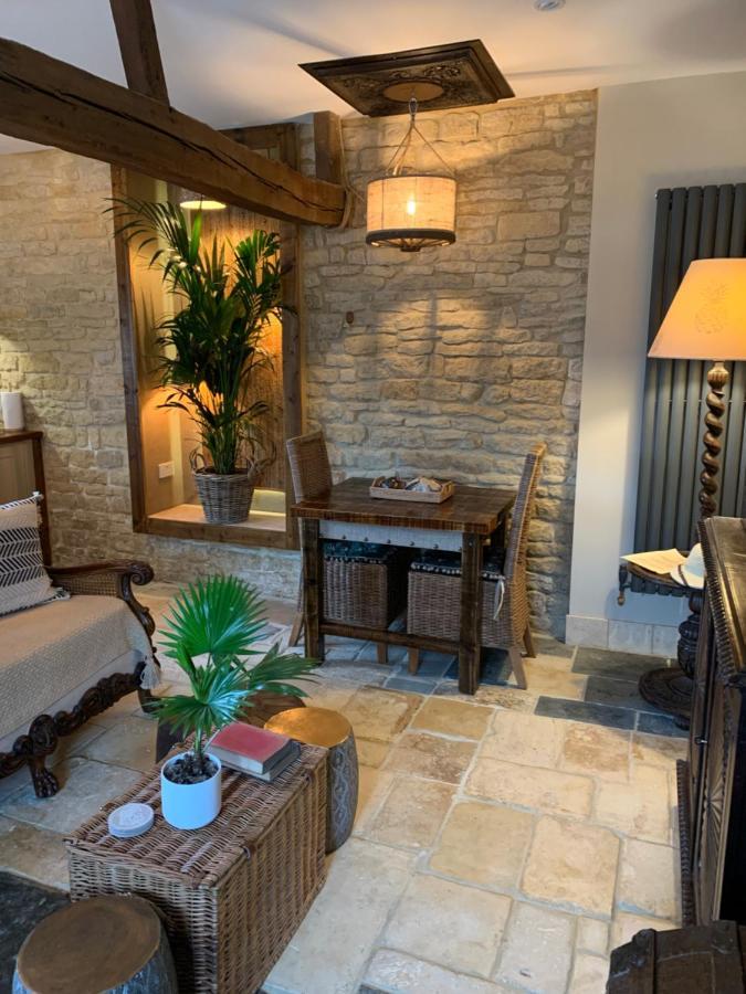Dovecote Cotswold * Chipping Norton